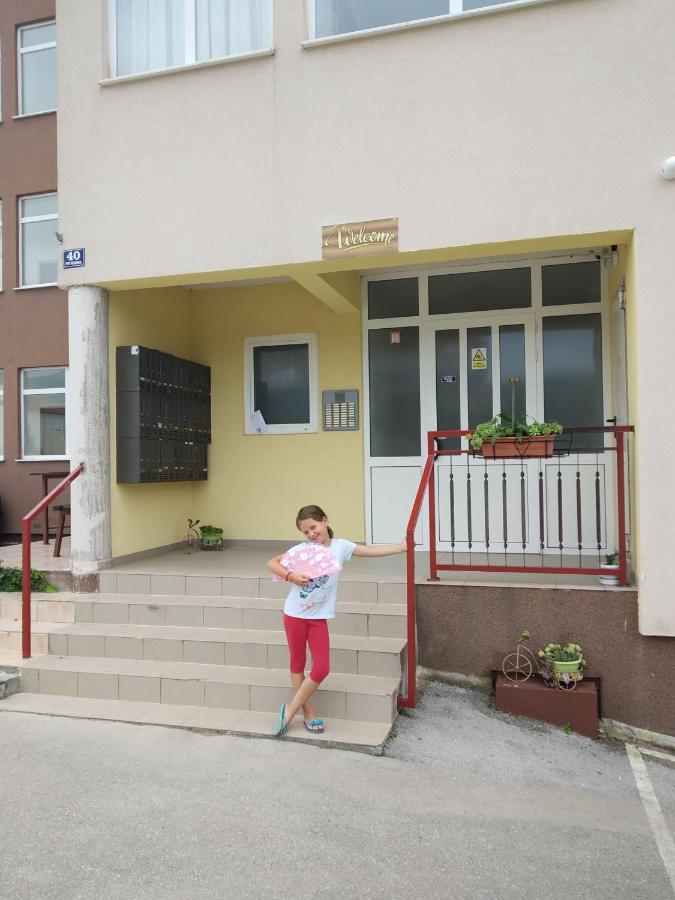 Apt Studio Nina Balerina Kaštela Buitenkant foto